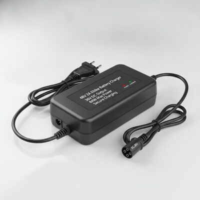 36V DC 출력 및 84W 최대 전력의 48V 2A 전기 자전거 배터리 충전기 (안전한 충전용)